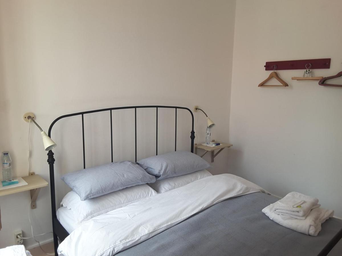 Rua Das Rosas 22/B&B ฟิเกราดาฟอซ ภายนอก รูปภาพ
